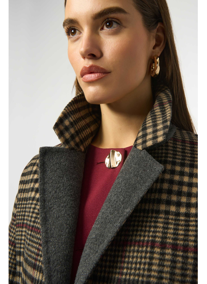 Joseph Ribkoff 253946 Beżowy, wełniany płaszcz w czarno-bordową kratę