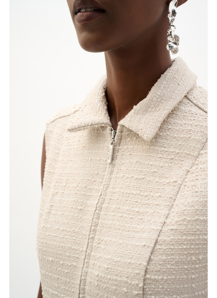 Joseph Ribkoff 262221 Jasno beżowa sukienka bez rękawów z kołnierzem